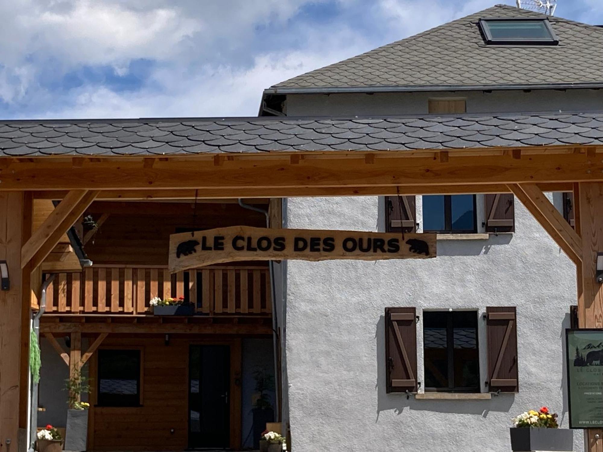 Grange Nere Le Clos Des Ours Matemale Exteriér fotografie